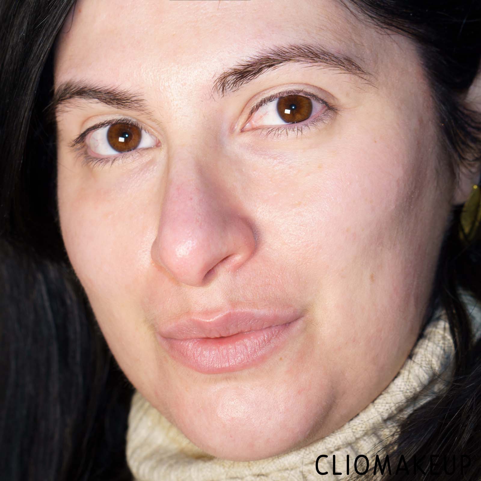 recensione-siero-viso-avon-anew-ha-hydrate-plump-serum-applicazione
