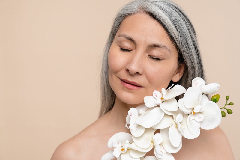 sopracciglia-che-cadono-menopausa