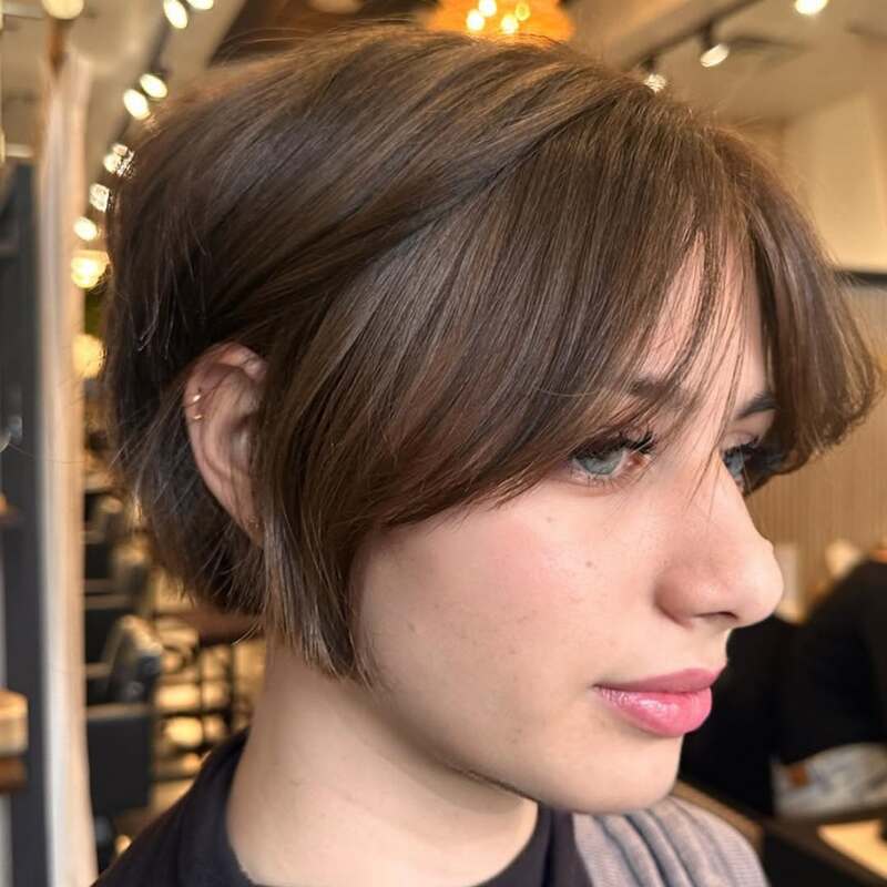 tagli-capelli-corti-cortissimi-con-ciuffo-bob-cortissimo