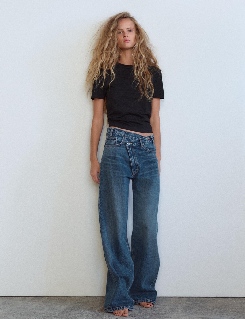 jeans-vita-alta-zara-primavera-2025-chiusura-incrociata-baggy