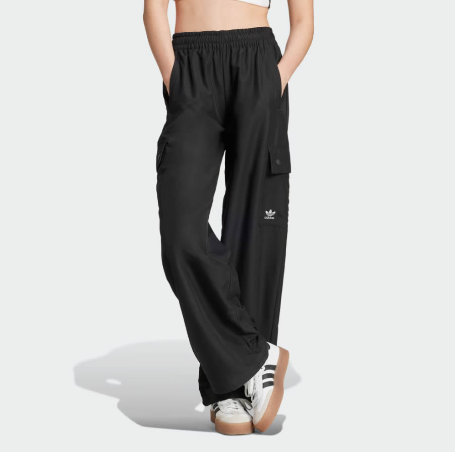 pantaloni-cargo-primavera-2025-adidas