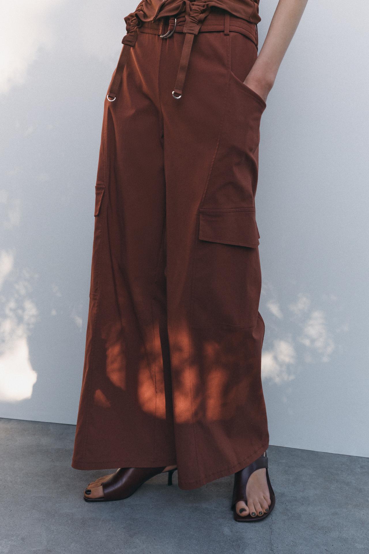 pantaloni-cargo-primavera-2025-zara