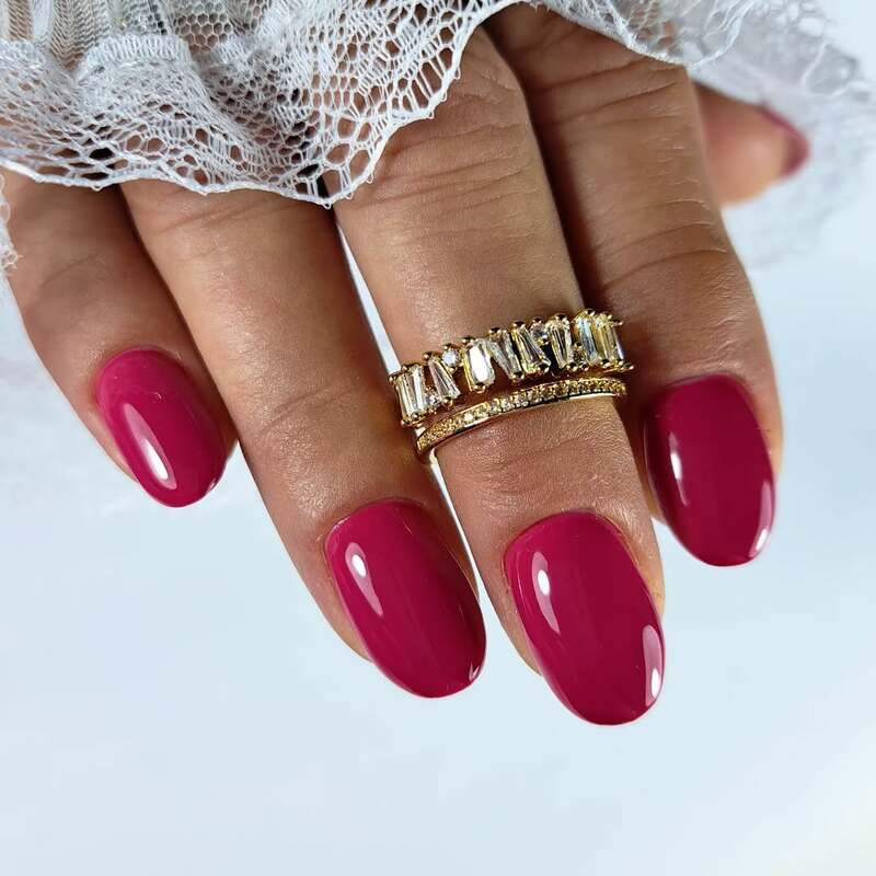 smalto-magenta-colore-caldo