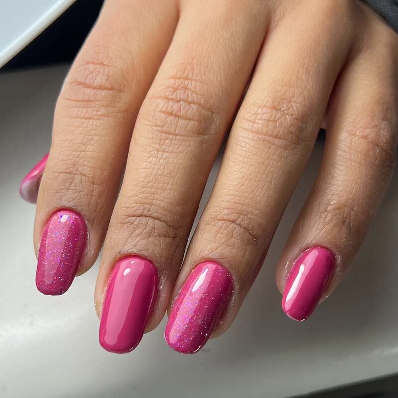 smalto-magenta-glitter