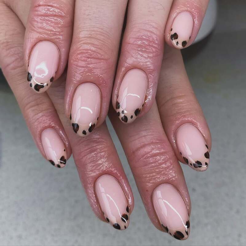 unghie-maggio-2025-french-leopard