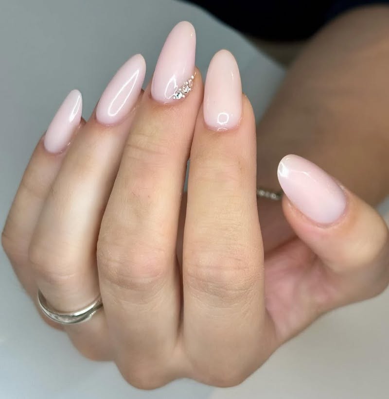 unghie-sposa-2025-rosa