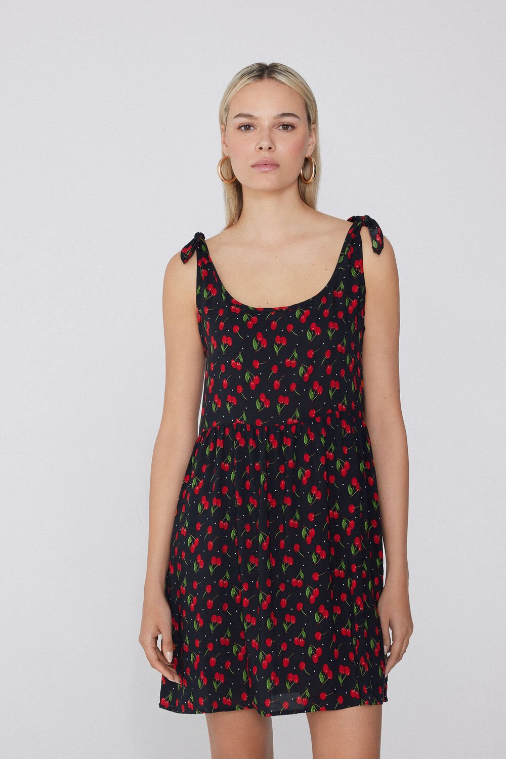 Stampa-ciliegie-estate-vestito