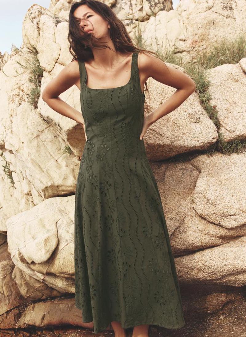 come-indossare-pizzo-sangallo-vestito-lungo