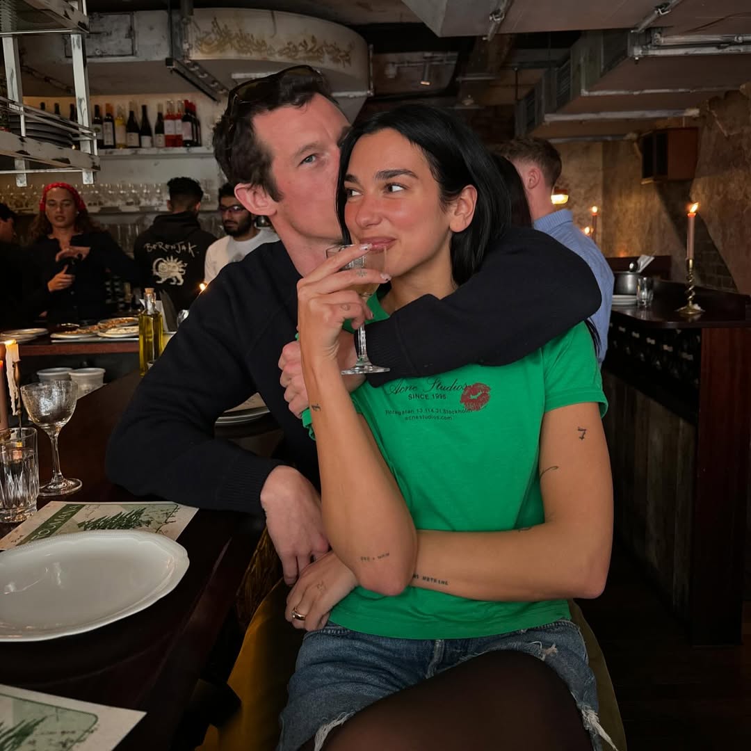 dua-lipa-si-sposa-insieme