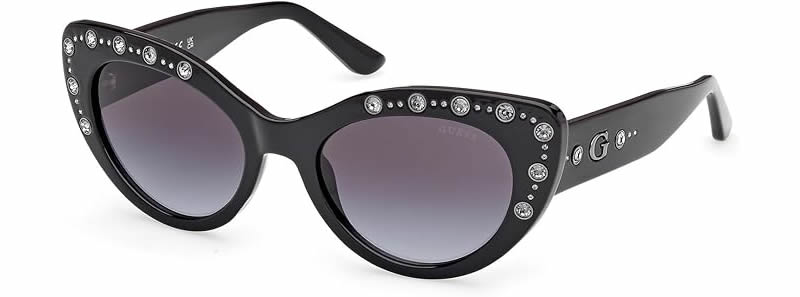 occhiali-sole-estate-2025-guess