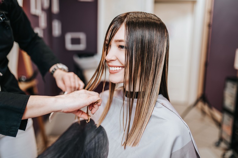 ogni-quanto-tagliare-capelli-crescere-piu-velocemente