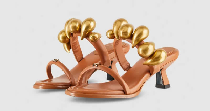 sandali-alti-estate-2025-pepe