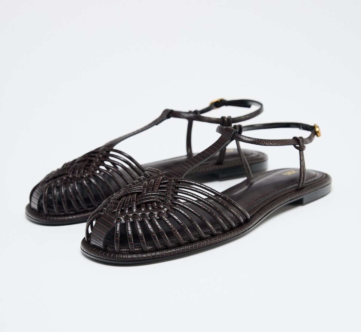 sandali-bassi-zara-estate-2025-ragnetto-neri