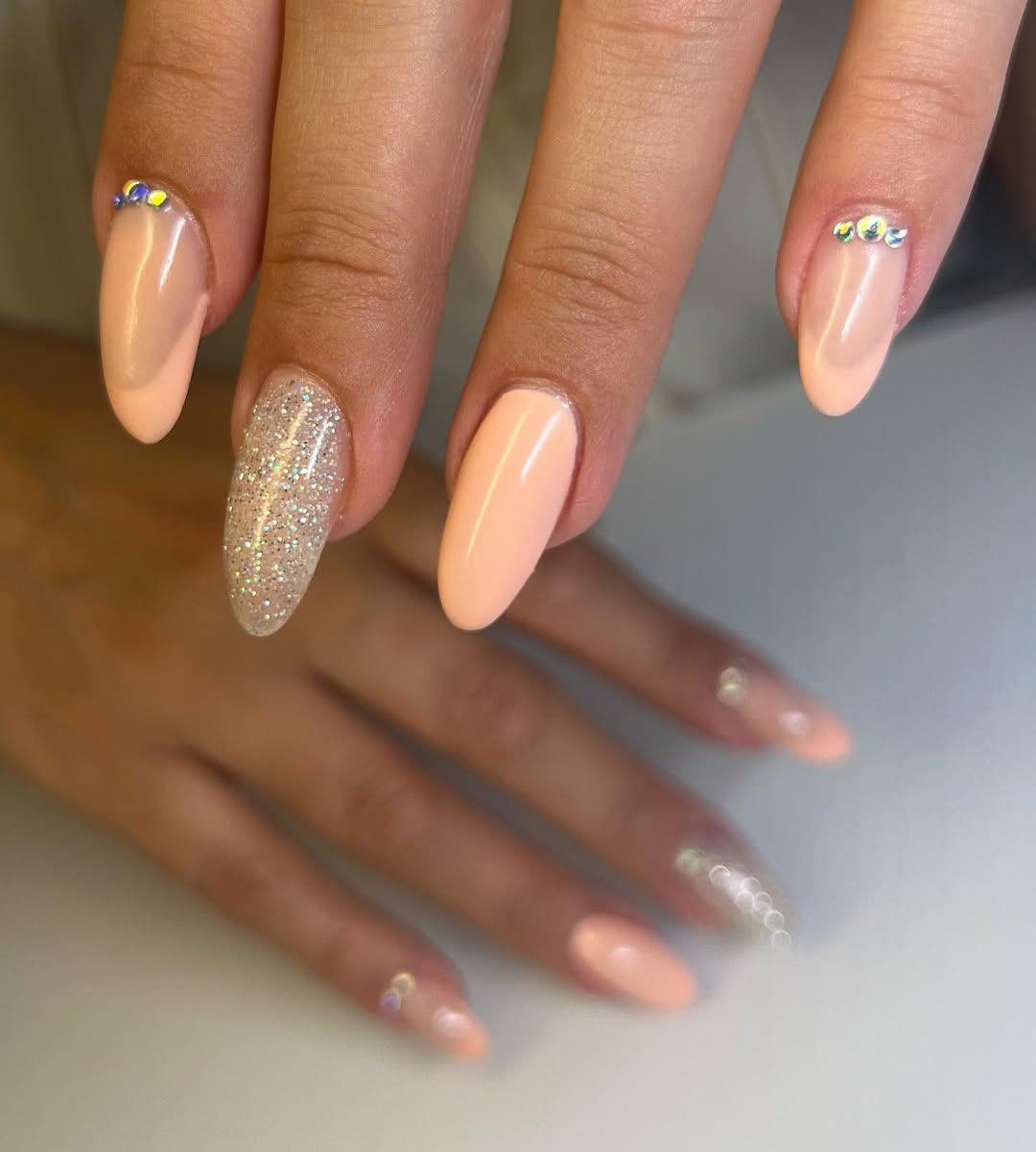 smalto-albicocca-glitter