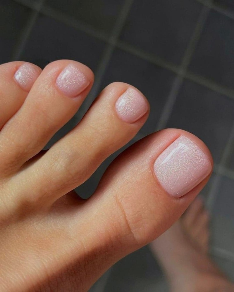 smalto-perlato-piedi-rosa