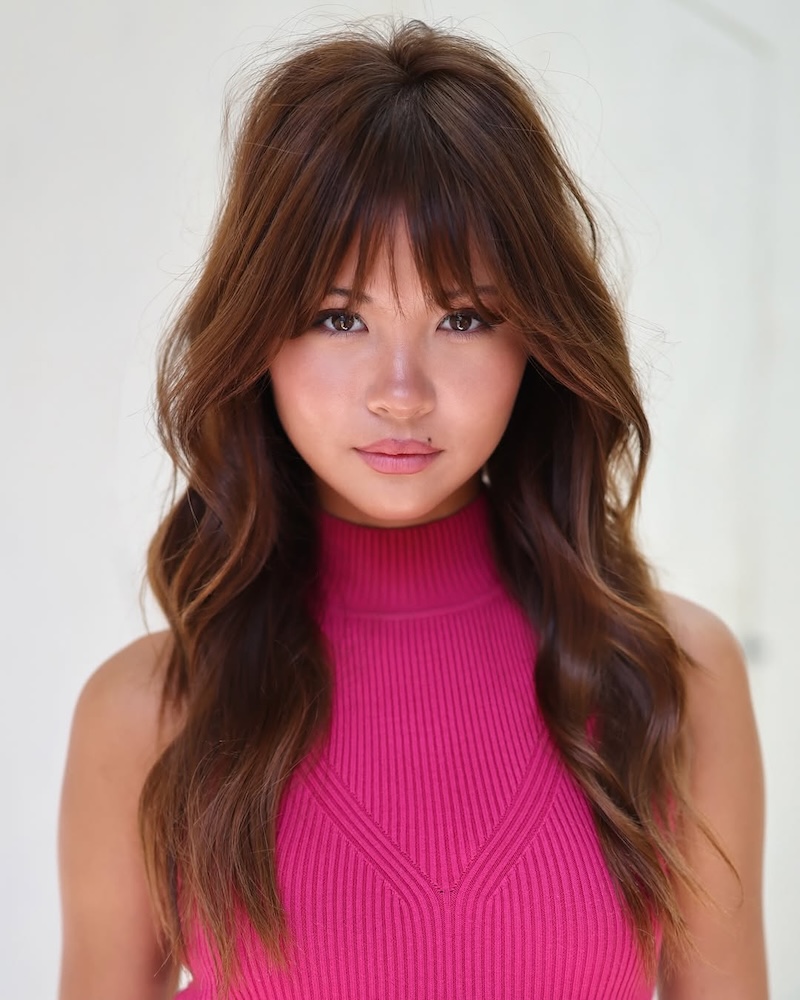 tagli-capelli-estate-2025-lunghi-frangia