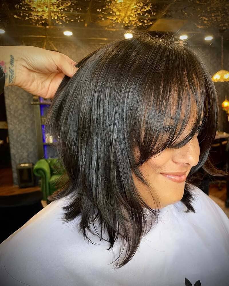 tagli-capelli-facili-da-gestire-caschetto-curtain-bangs