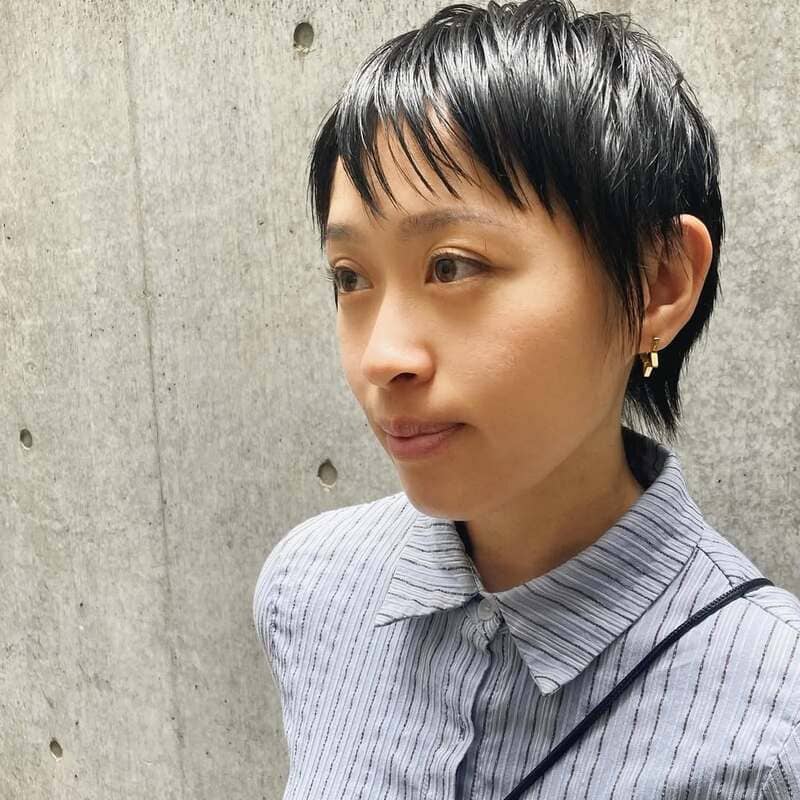 tagli-capelli-facili-da-gestire-pixie-liscio