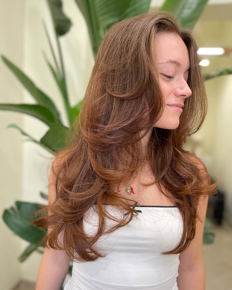 tagli-capelli-giugno-2025-butterfly-cut