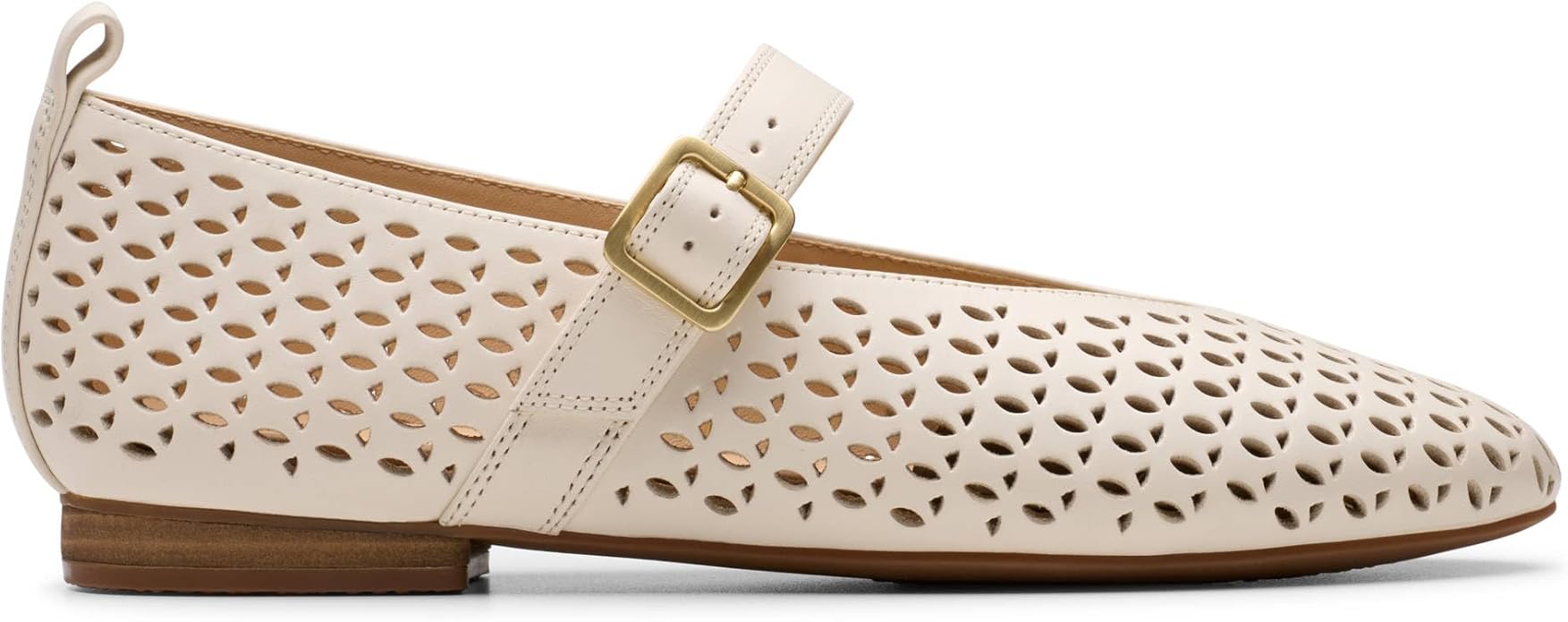 ballerine-estate-2025-traforate-clarks