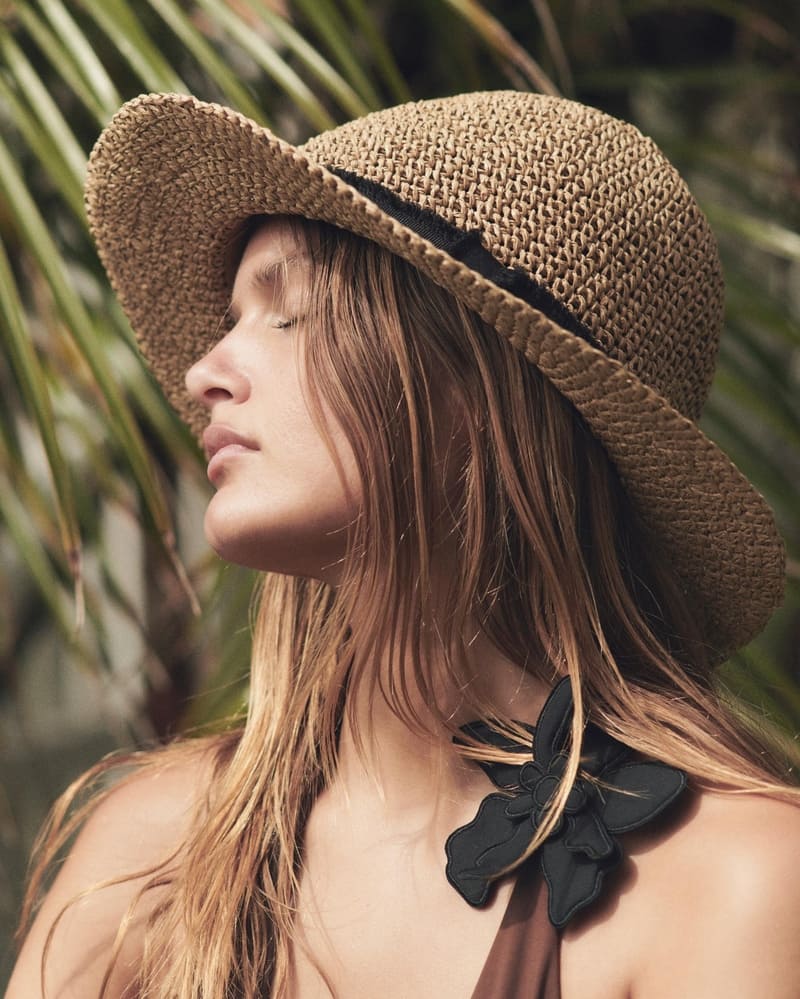 cappelli-spiaggia-2025-zara-paglia-nastro