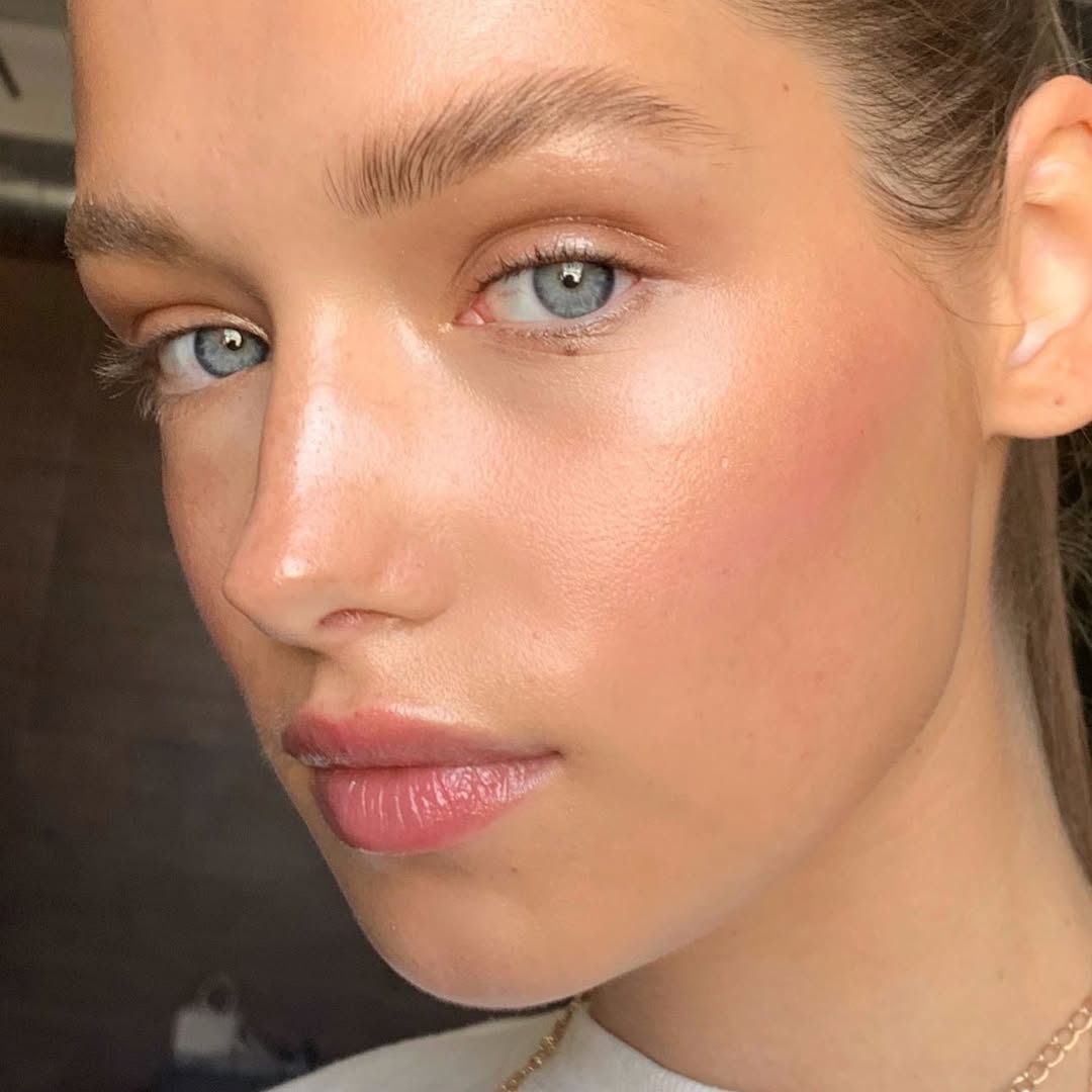 champagne-cheeks-beautybysarah