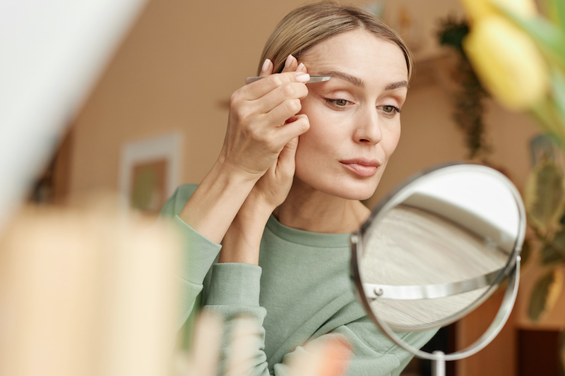 come-far-crescere-velocemente-sopracciglia-viso