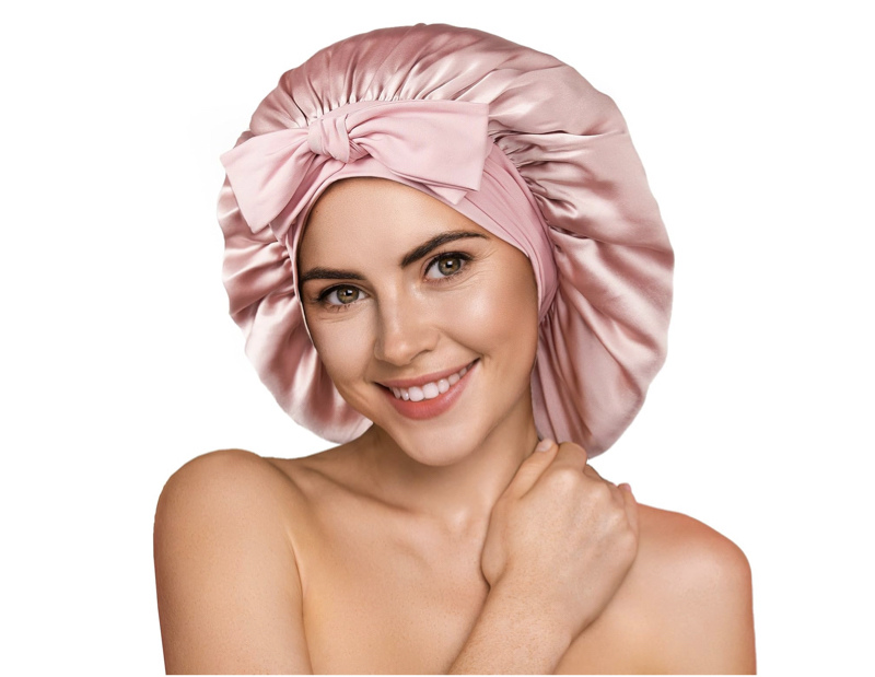 come-preparare-capelli-al-sole-cuffia
