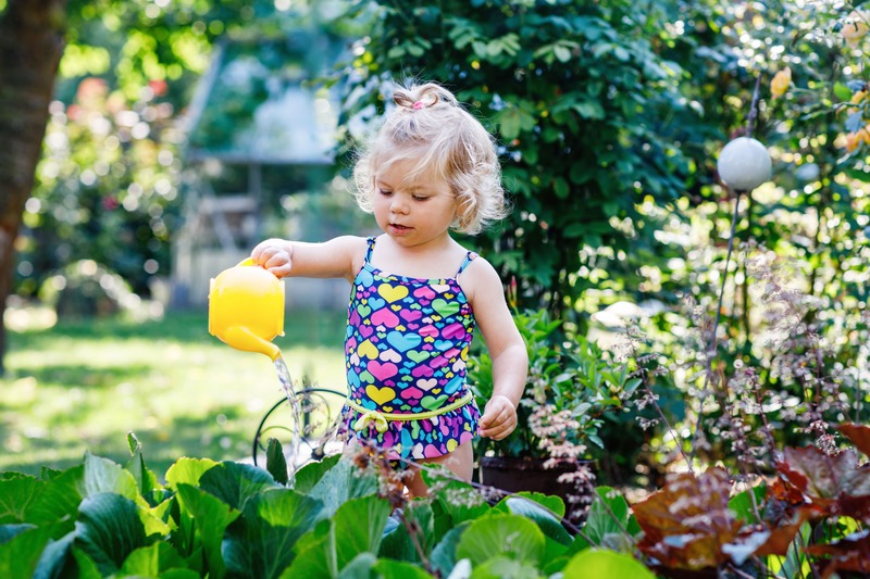 cosa-fare-con-bambini-estate-citta-giardinaggio