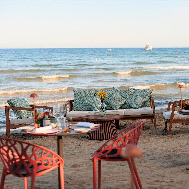 dove-mangiare-sull-acqua-gazebo