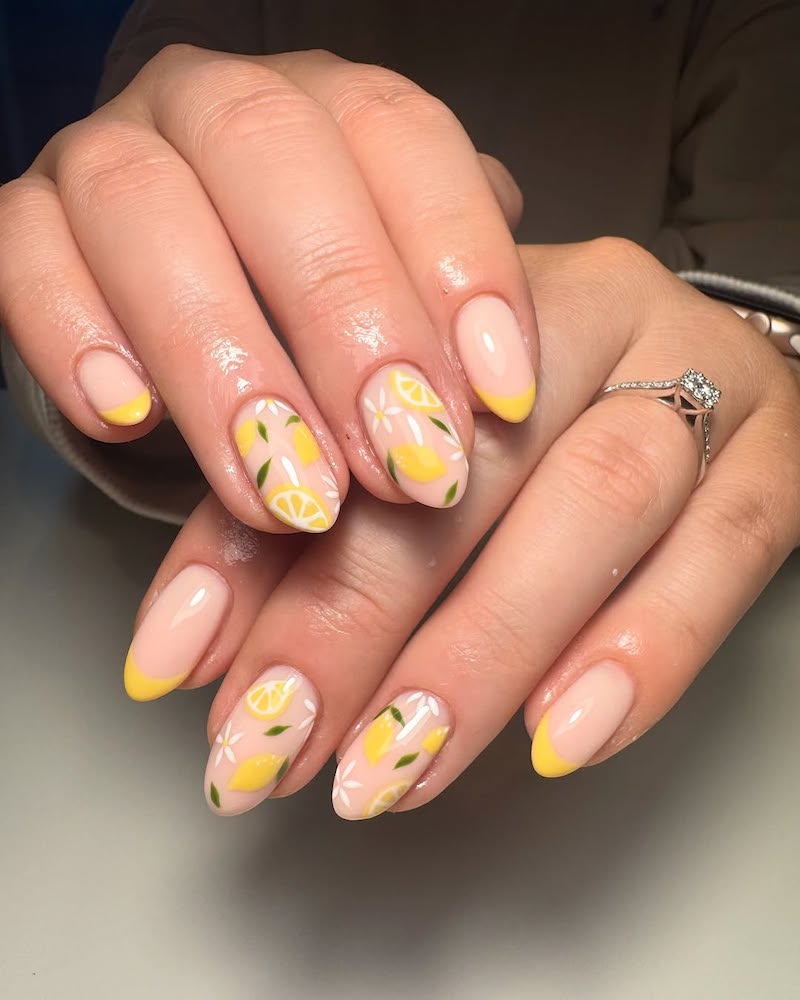 italian-summer-nail-limoni
