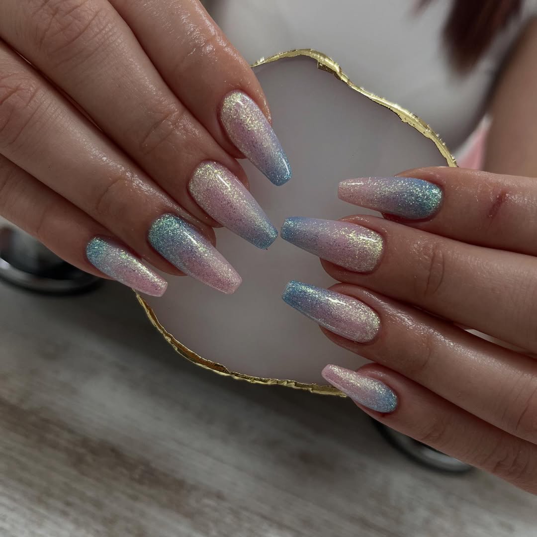 mermaid-nails-iridescenti