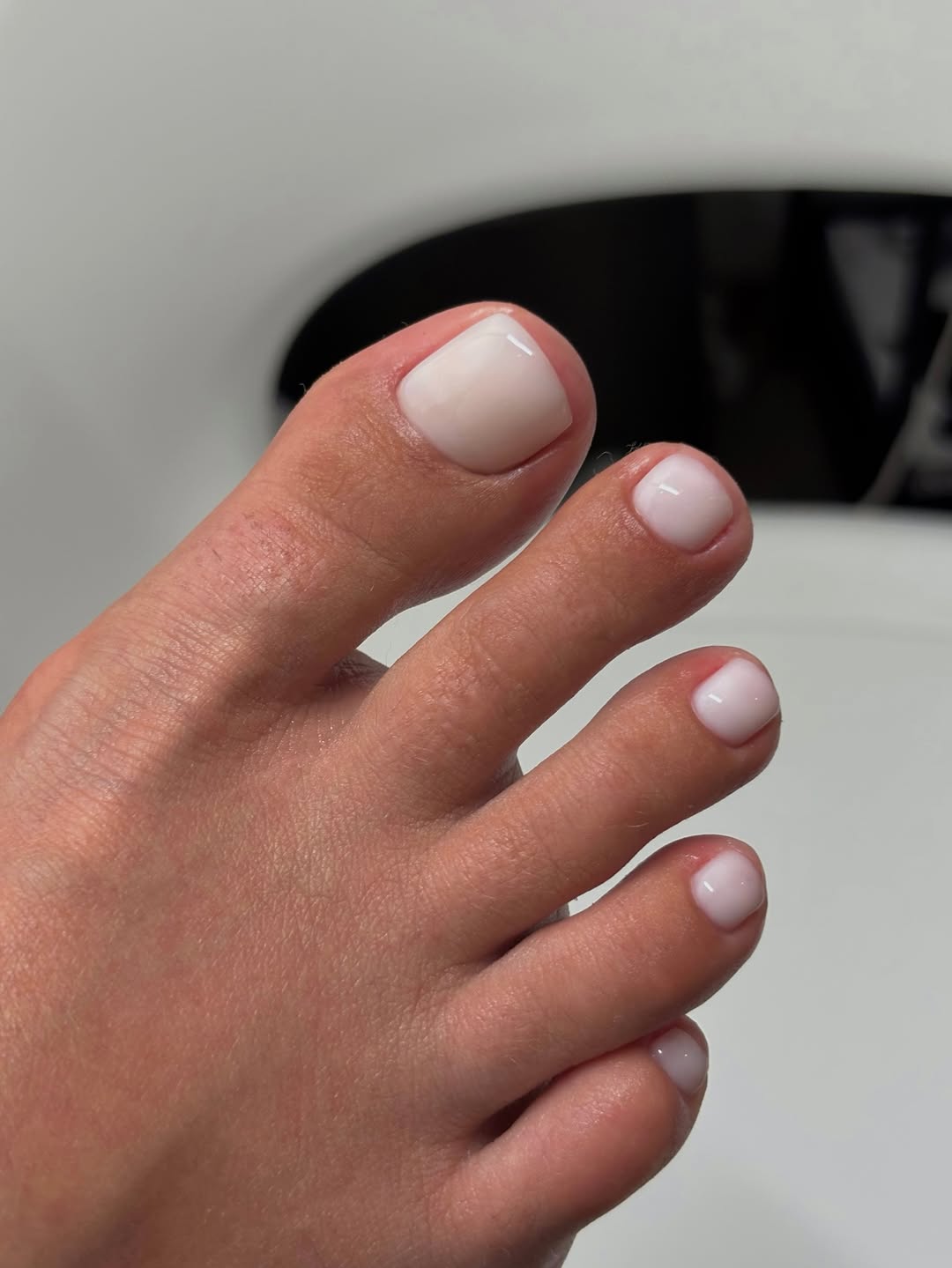 pedicure-estate-2025-latte