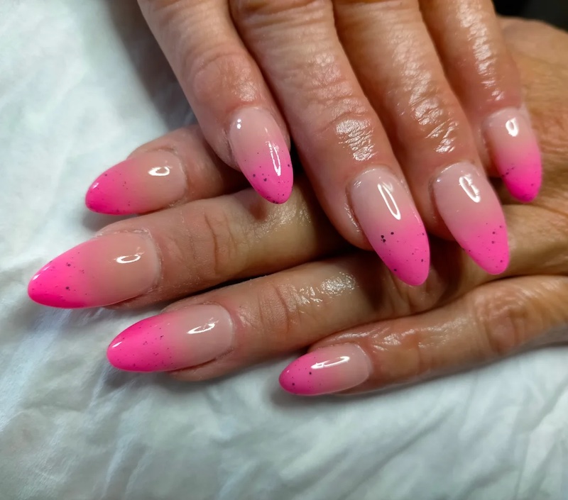 smalto-fucsia-fluo-baby-boomer