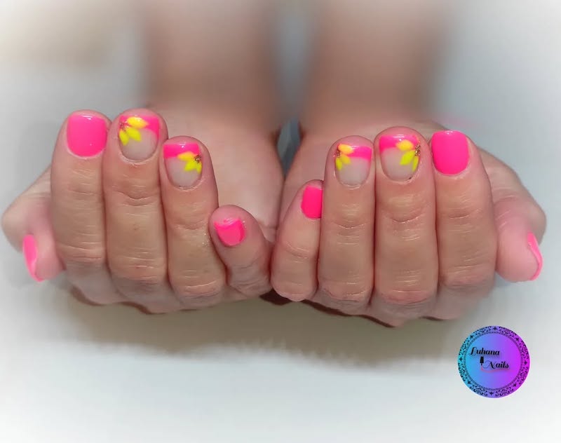 smalto-fucsia-fluo-giallo