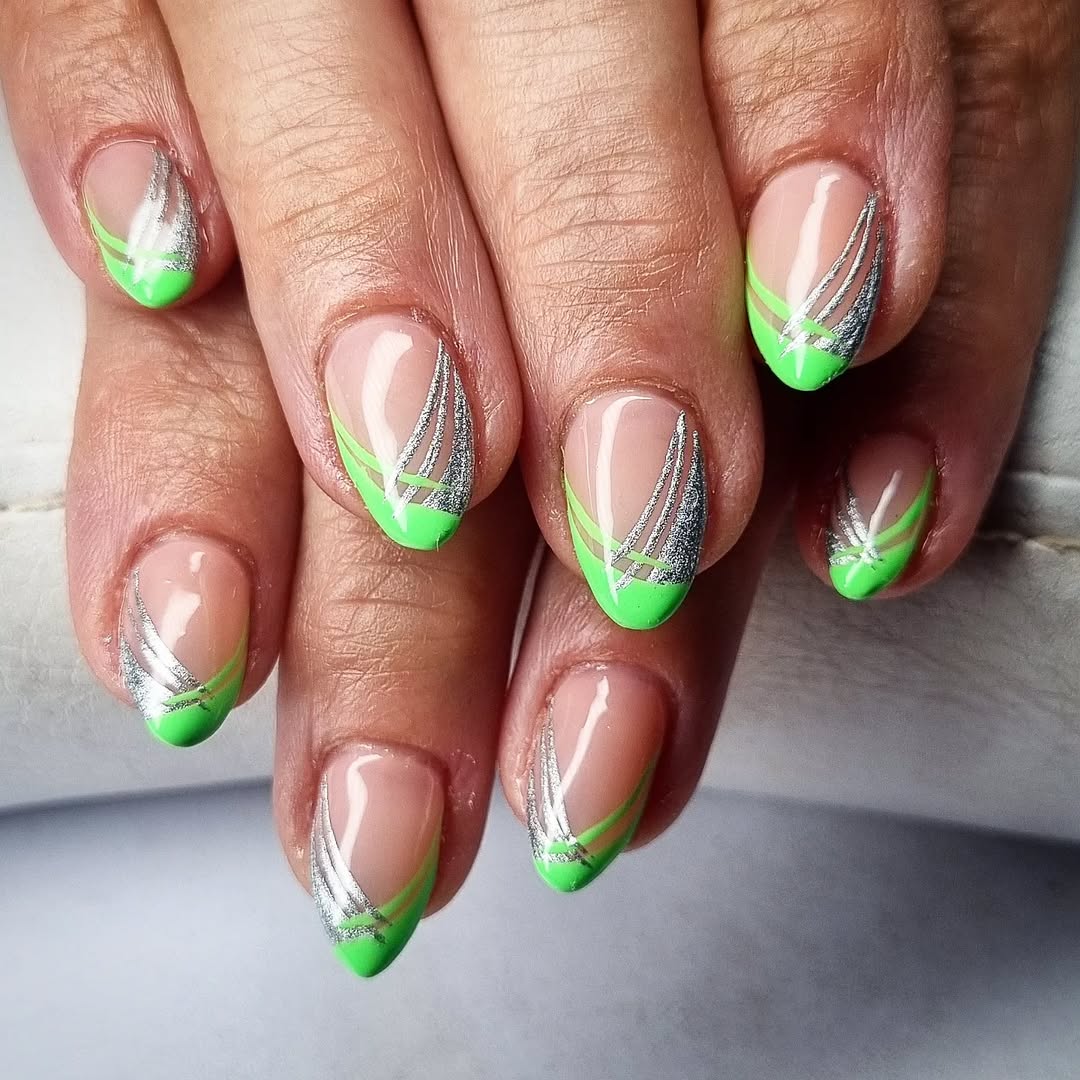 smalto-verde-fluo-french-glitter-nails.n.natter