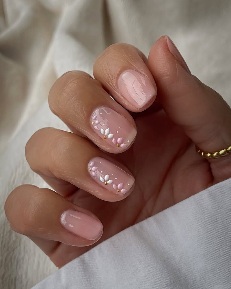 unghie-estate-2025-semipermanente-essenziale