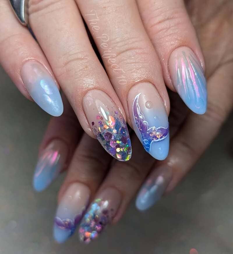unghie-ispirate-al-mare-mermaid-nails
