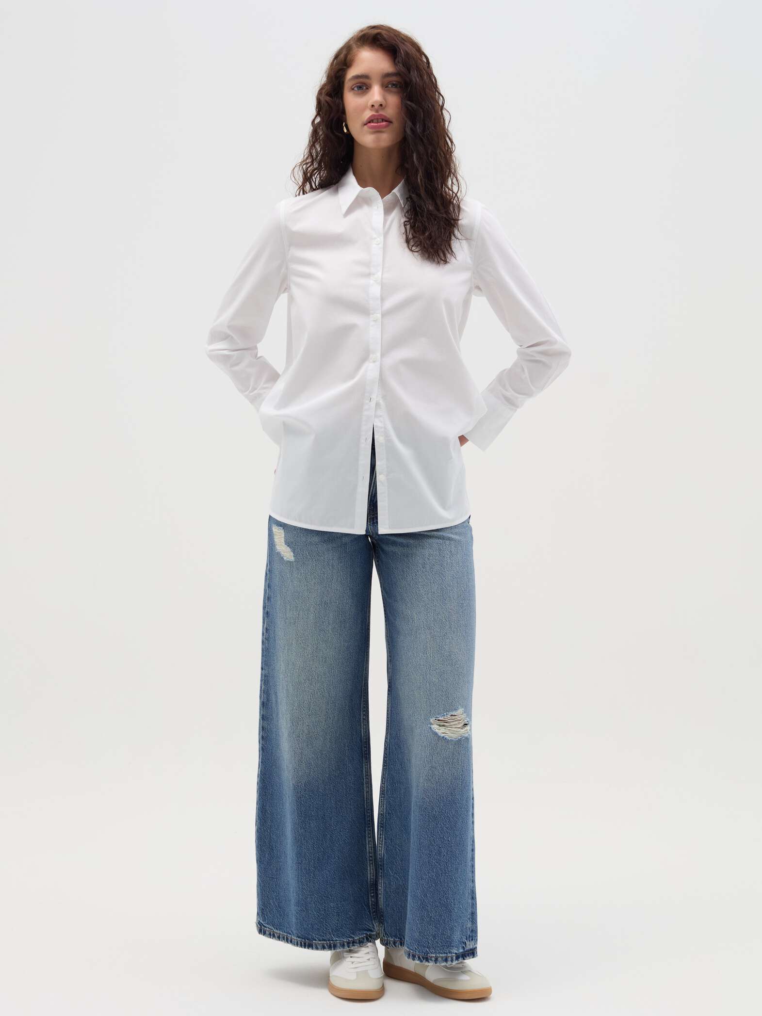 Jeans-autunno-2025-larghi