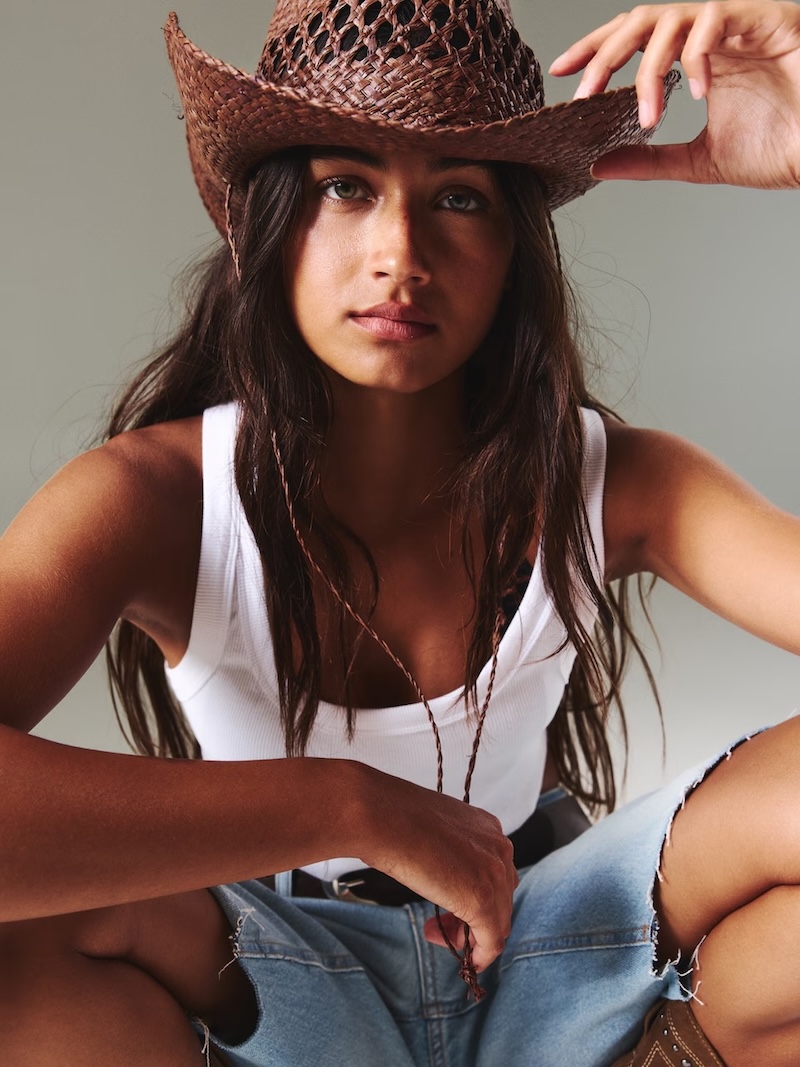 cappelli-paglia-estate-2025-cowboy-pull-bear