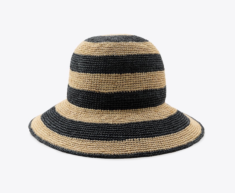 cappelli-paglia-estate-2025-righe-zara