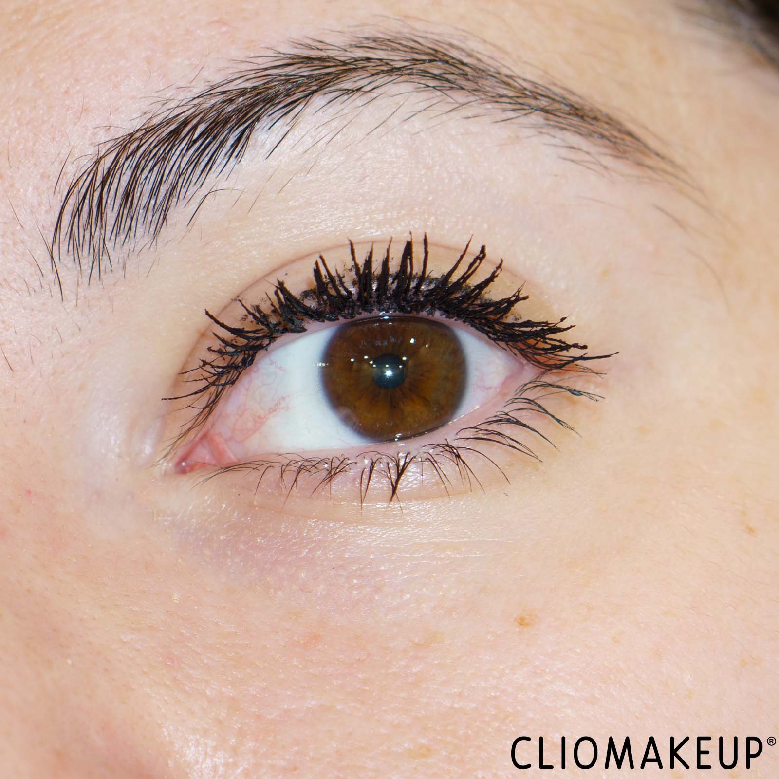 cliomkeup-recensione-mascara-rimmel-mega-lift-seconda-passata