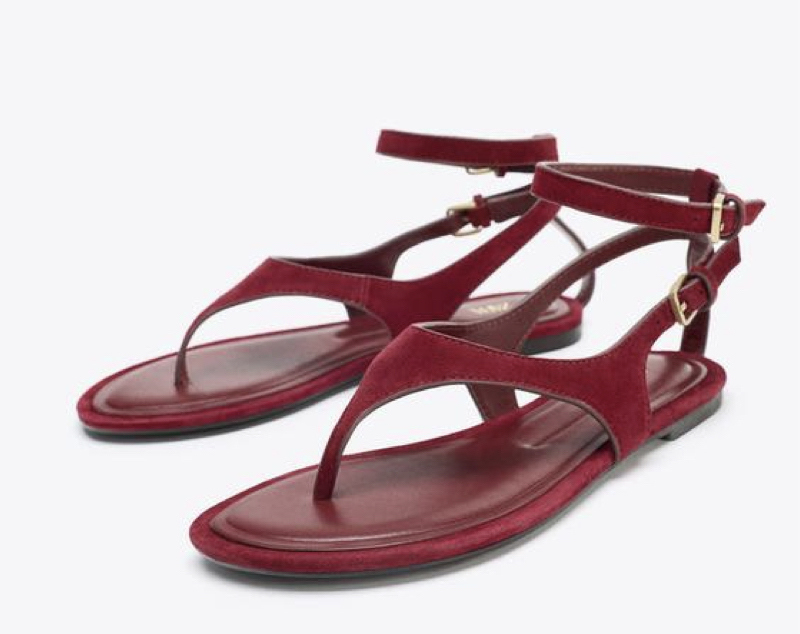 come-indossare-sandali-infradito-rossi