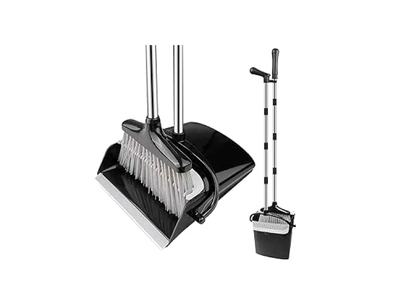 come-pulire-casa-al-mare-scopa