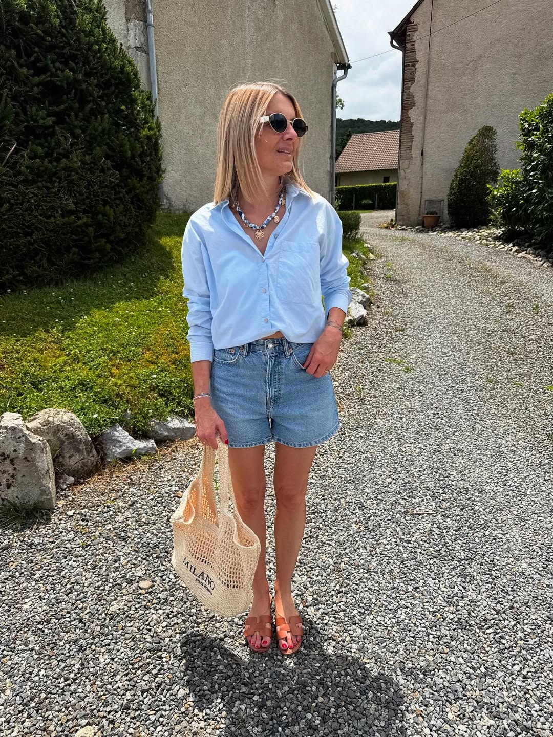 come-vestirsi-agosto-2025-camicia