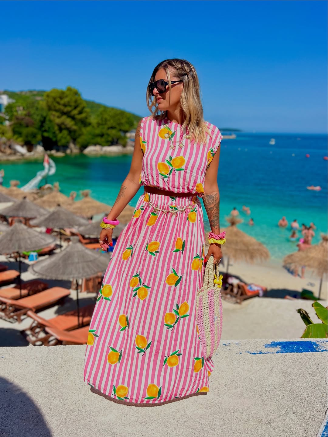 come-vestirsi-agosto-2025-frutta