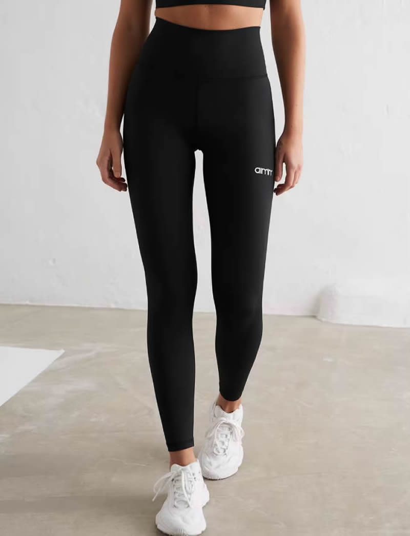 come-vestirsi-parco-divertimenti-estate-legging