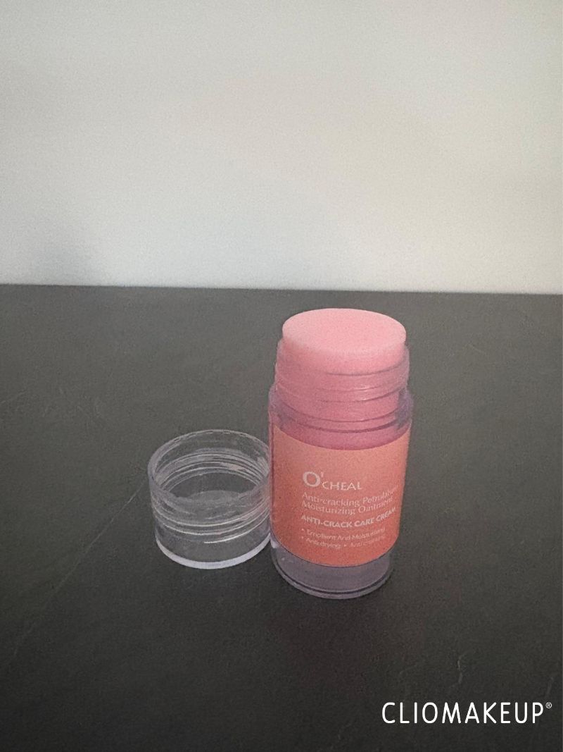 flop-team-luglio-2025-stick-piedi-2