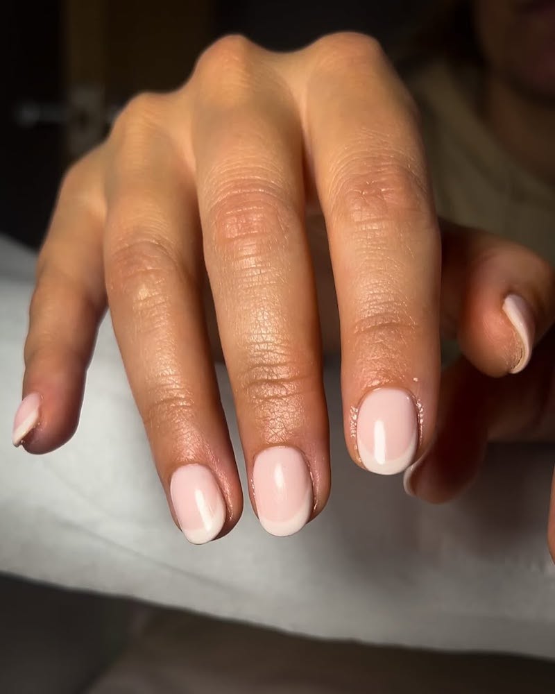 foggy-nails-french