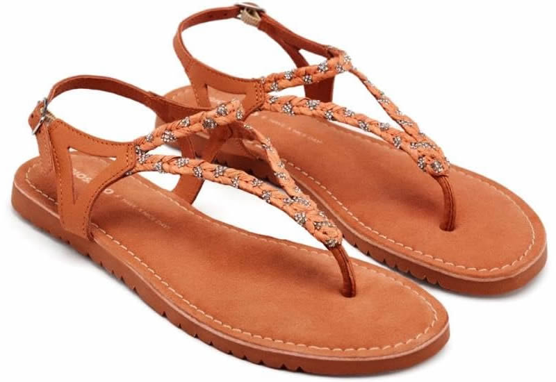 sandali-bassi-estate-2025-infra